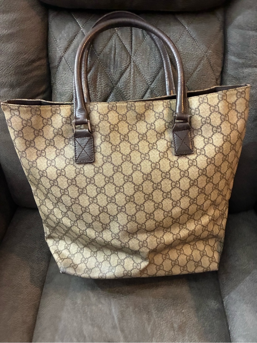 Gucci Monogram Laptop Bag - Picture 2 of 11